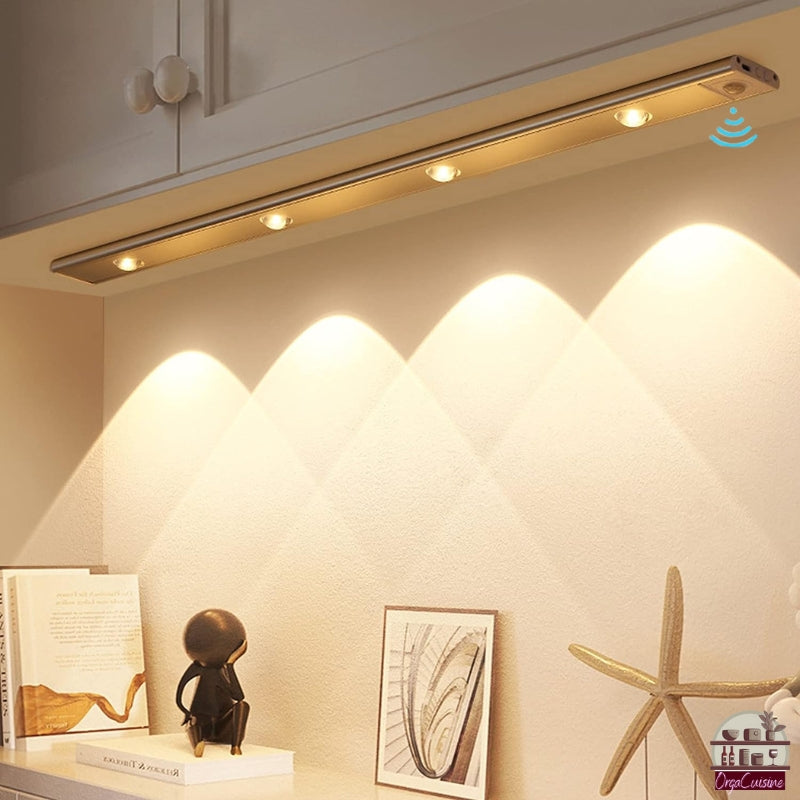 Lampe LED en bois avec détecteur de mouvement - Comptoir des Lampes